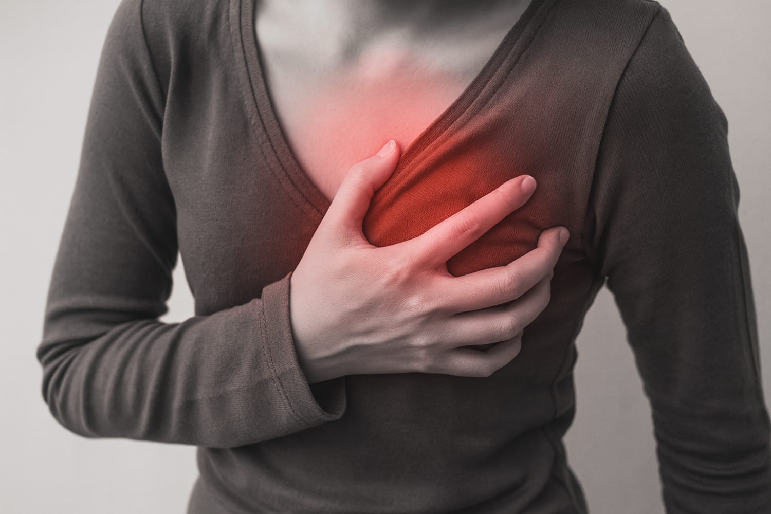 左胸上方抽痛惹禍？抓出真凶、低痛感治療與急性處置